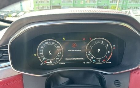 Jaguar F-Pace, 2023 год, 6 900 000 рублей, 8 фотография