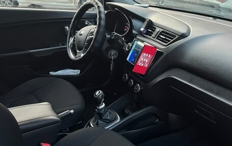 KIA Rio III рестайлинг, 2015 год, 950 000 рублей, 12 фотография