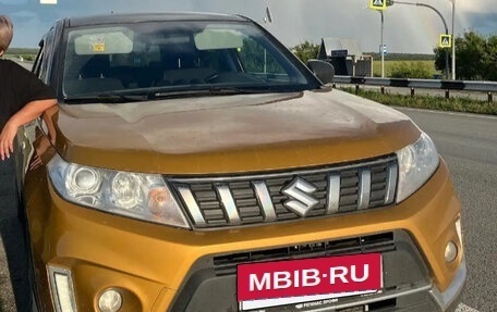 Suzuki Vitara II рестайлинг, 2019 год, 1 500 000 рублей, 2 фотография