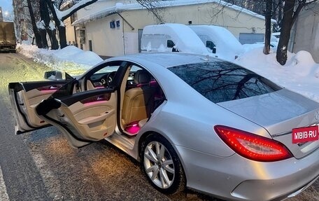 Mercedes-Benz CLS, 2015 год, 4 000 000 рублей, 17 фотография