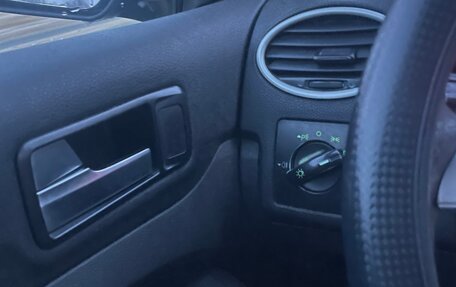 Ford Focus II рестайлинг, 2007 год, 245 000 рублей, 13 фотография