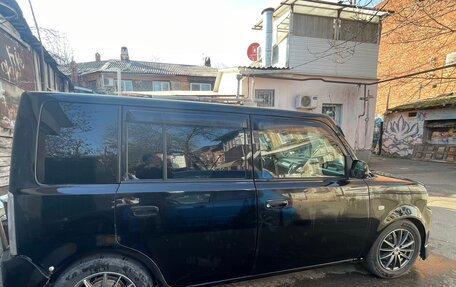 Toyota bB I рестайлинг, 2000 год, 550 000 рублей, 2 фотография