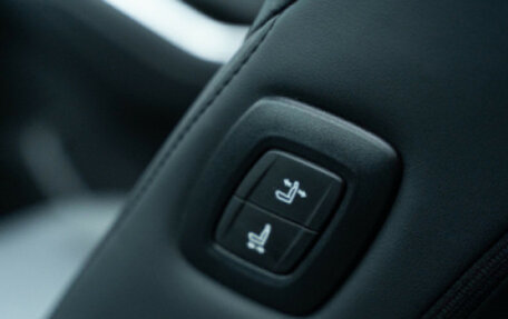 Toyota Highlander, 2026 год, 5 990 000 рублей, 19 фотография