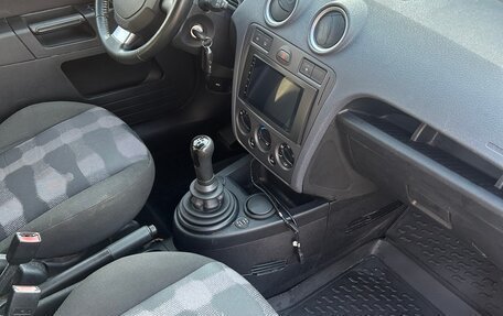 Ford Fusion I, 2007 год, 310 000 рублей, 11 фотография