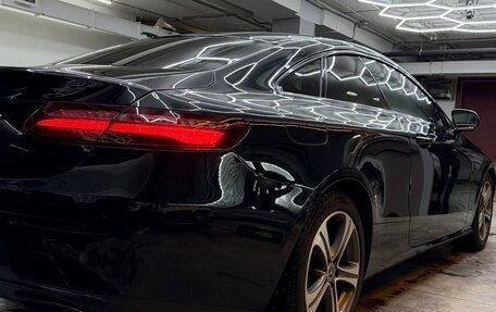 Mercedes-Benz E-Класс, 2019 год, 3 200 000 рублей, 7 фотография