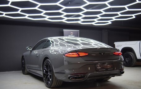 Bentley Continental GT, 2025 год, 150 000 000 рублей, 6 фотография