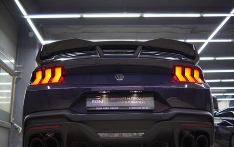 Ford Mustang, 2025 год, 45 000 000 рублей, 5 фотография