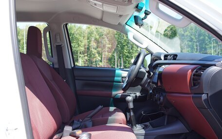 Toyota Hilux VIII, 2025 год, 15 000 000 рублей, 9 фотография