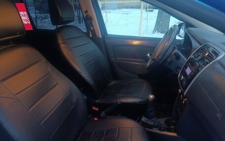 Renault Sandero II рестайлинг, 2015 год, 630 000 рублей, 2 фотография