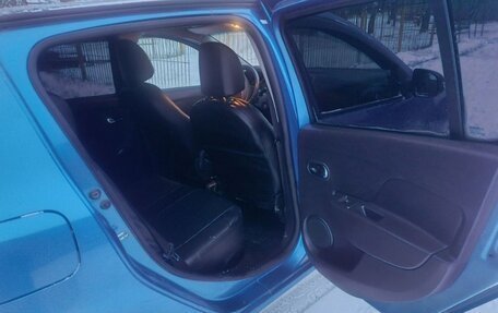 Renault Sandero II рестайлинг, 2015 год, 630 000 рублей, 8 фотография