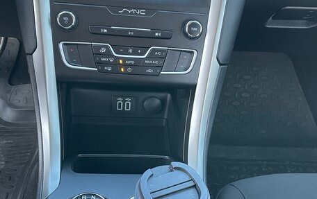 Ford Fusion (North America) II, 2019 год, 1 690 000 рублей, 14 фотография