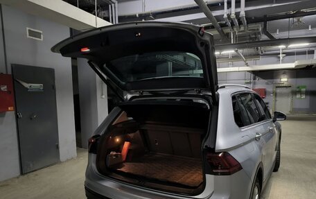 Volkswagen Tiguan II, 2017 год, 2 099 000 рублей, 5 фотография