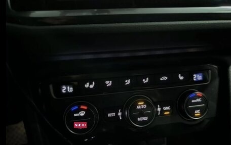 Volkswagen Tiguan II, 2017 год, 2 099 000 рублей, 6 фотография