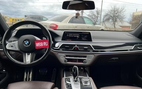 BMW 7 серия, 2021 год, 6 150 000 рублей, 12 фотография