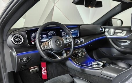 Mercedes-Benz E-Класс, 2019 год, 4 795 000 рублей, 19 фотография