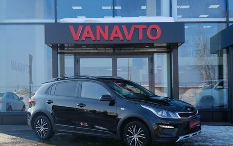 KIA Rio IV, 2018 год, 1 370 000 рублей, 2 фотография