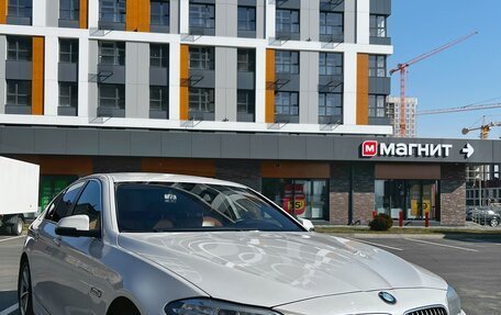 BMW 5 серия, 2013 год, 2 100 000 рублей, 3 фотография