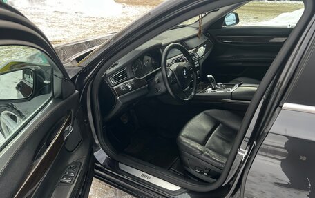 BMW 7 серия, 2009 год, 1 420 000 рублей, 3 фотография