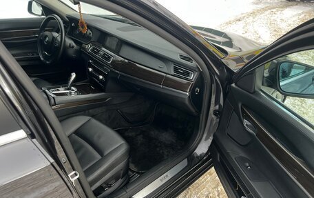 BMW 7 серия, 2009 год, 1 420 000 рублей, 8 фотография