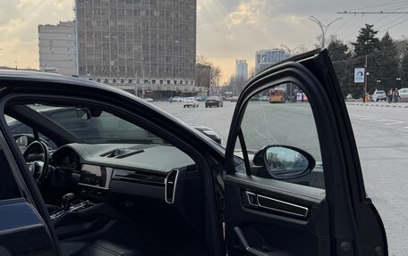 Porsche Cayenne III, 2018 год, 6 800 000 рублей, 10 фотография