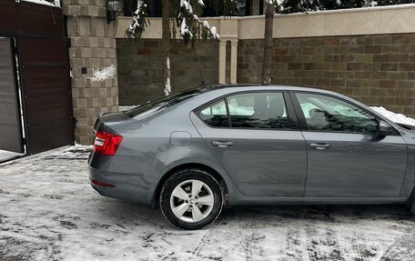 Skoda Octavia, 2019 год, 1 200 000 рублей, 6 фотография