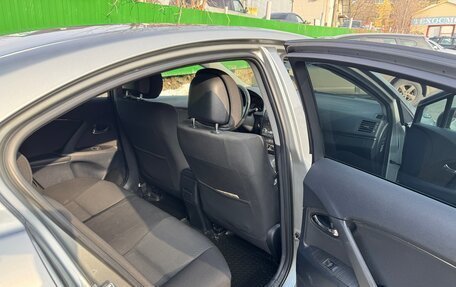 Toyota Avensis III рестайлинг, 2010 год, 1 295 000 рублей, 13 фотография