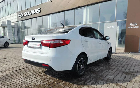 KIA Rio III рестайлинг, 2014 год, 907 972 рублей, 18 фотография