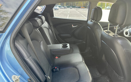 Hyundai ix35 I рестайлинг, 2012 год, 1 300 000 рублей, 18 фотография