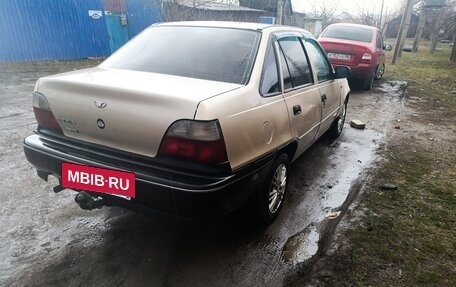 Daewoo Nexia I рестайлинг, 1997 год, 165 000 рублей, 4 фотография