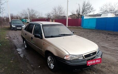 Daewoo Nexia I рестайлинг, 1997 год, 165 000 рублей, 2 фотография