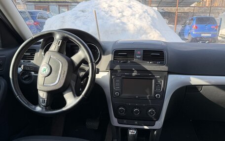 Skoda Yeti I рестайлинг, 2013 год, 1 000 000 рублей, 19 фотография