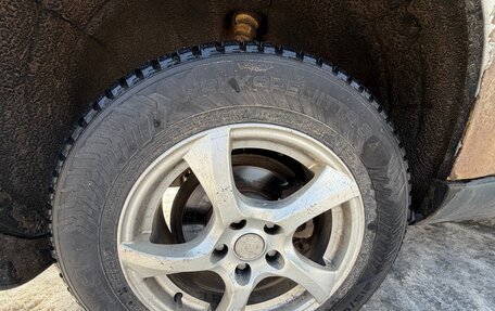 Skoda Yeti I рестайлинг, 2013 год, 1 000 000 рублей, 26 фотография