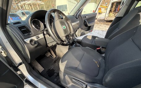 Skoda Yeti I рестайлинг, 2013 год, 1 000 000 рублей, 30 фотография