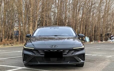 Hyundai Elantra, 2023 год, 1 600 000 рублей, 2 фотография