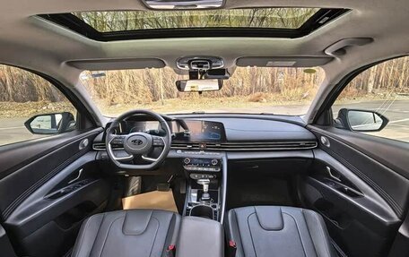 Hyundai Elantra, 2023 год, 1 600 000 рублей, 8 фотография