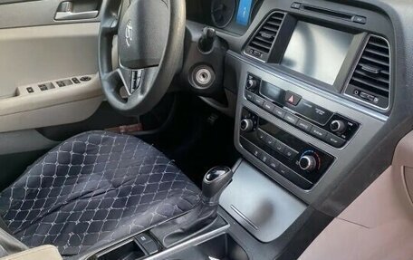 Hyundai Sonata VII, 2016 год, 1 450 000 рублей, 6 фотография