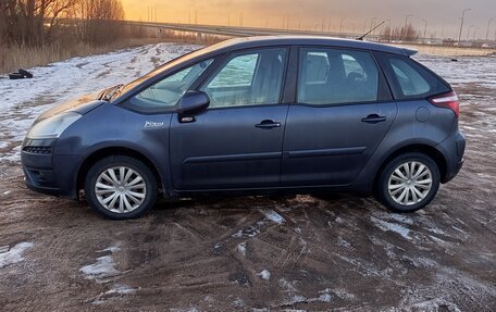 Citroen C4 Picasso II рестайлинг, 2011 год, 620 000 рублей, 3 фотография