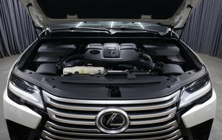 Lexus LX, 2022 год, 16 998 000 рублей, 9 фотография