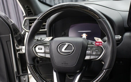 Lexus LX, 2022 год, 16 998 000 рублей, 18 фотография