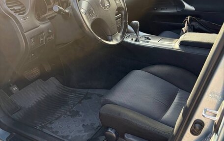 Lexus IS II рестайлинг 2, 2007 год, 1 550 000 рублей, 13 фотография