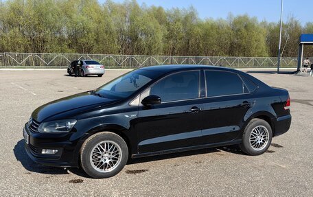 Volkswagen Polo VI (EU Market), 2016 год, 1 130 000 рублей, 2 фотография