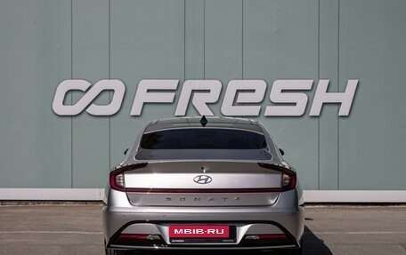 Hyundai Sonata VIII, 2020 год, 2 330 000 рублей, 4 фотография