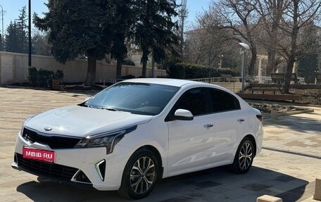 KIA Rio IV, 2021 год, 1 720 000 рублей, 1 фотография