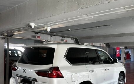 Lexus LX III, 2017 год, 9 900 000 рублей, 2 фотография