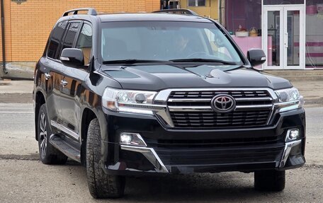Toyota Land Cruiser 200, 2016 год, 4 300 000 рублей, 1 фотография