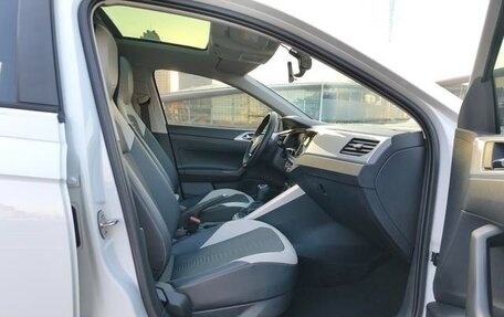 Volkswagen Polo, 2021 год, 1 300 000 рублей, 13 фотография