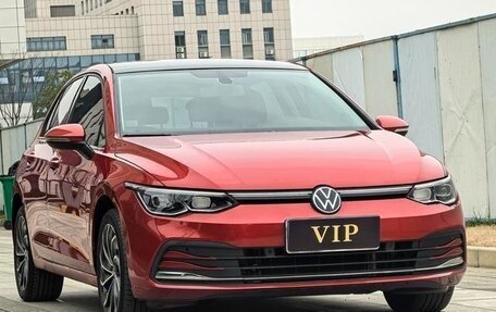 Volkswagen Golf VII, 2021 год, 2 000 000 рублей, 3 фотография