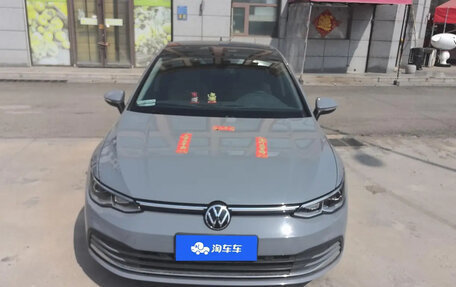 Volkswagen Golf VII, 2021 год, 2 000 000 рублей, 2 фотография