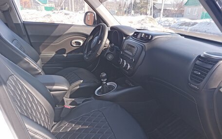 KIA Soul II рестайлинг, 2016 год, 1 300 000 рублей, 3 фотография