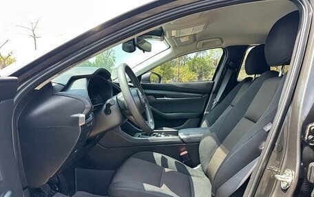 Mazda 3, 2023 год, 1 550 000 рублей, 9 фотография